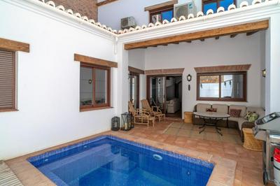 Ferienhaus mit Privatpool für 8 Personen ca 200 qm in Nerja, Andalusien Costa del Sol