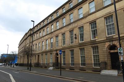 Newcastle City Centre 2BR, Near Central Train Station