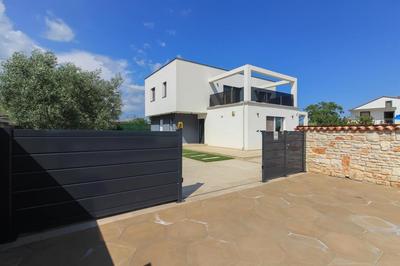 Ferienhaus mit Privatpool für 8 Personen ca 220 qm in Šišan, Istrien Südküste von Istrien