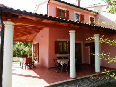Haus Valmonida