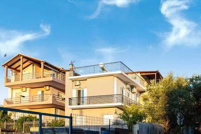 Kalamata Sunny Getaway - Fully Equipped Home