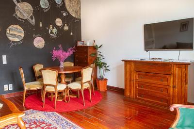 Chic Antique Dana - Zagreb center-view