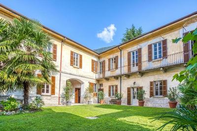 Ferienhaus Für 15 Personen In Cittiglio