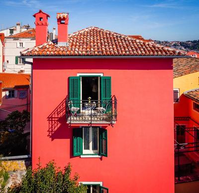 Old Town Seabreeze Residence at Montalbano Residence