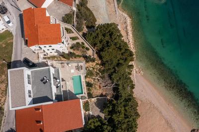 Villa Home für 14 Personen in Miice