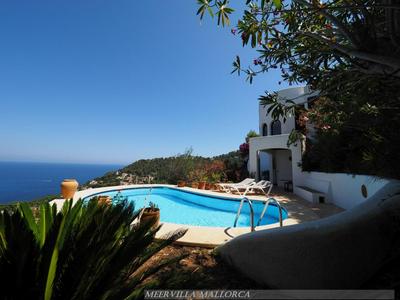 Meervilla Mallorca - Charmantes Ferienhaus mit phantastischem Meerblick in Canyamel