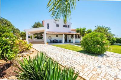 Patroves Ranch - private pool & sea views