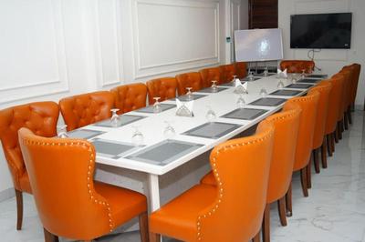 Hotel Fiora Inn Chandigarh Zirakpur