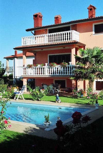 Charming villa in Umag with private pool