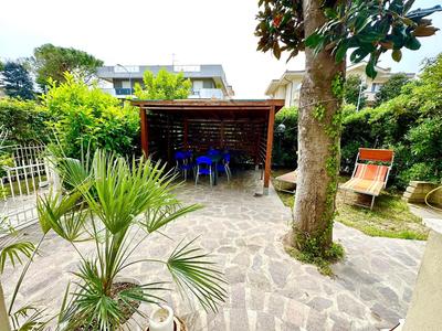 Giardino al mare