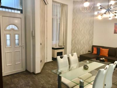 Dohany apartment deluxe