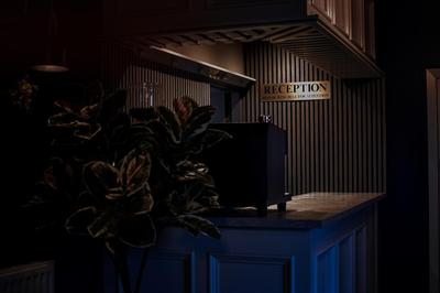 Nomi Rooms & Restaurant