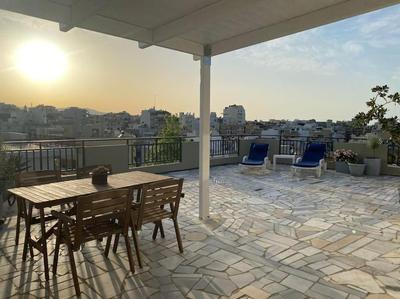 Top Floor Apartment