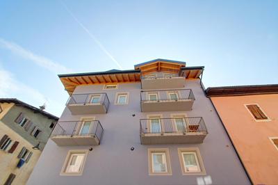 PINZOLO MOUNTAIN LODGE