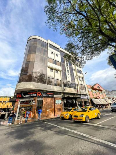 HOTEL CRISTAL PALACE