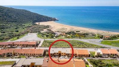 My retreat in front of the beach