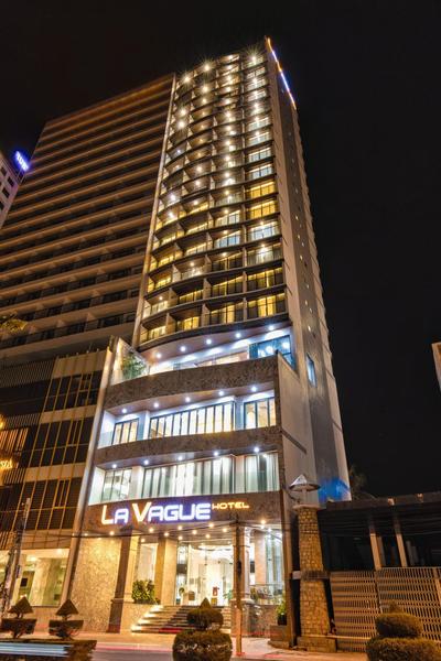 La Vague Hotel