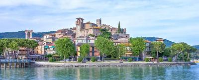 La Casa nel Borgo Medievale (Lago di Trasimeno)