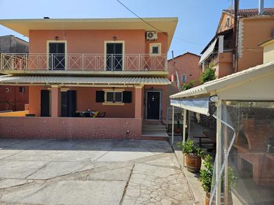 Stamatis Family Apartment