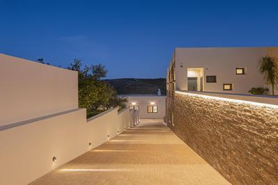 Anantia Villa 1 - Scenic View, 50 m2 infinity pool