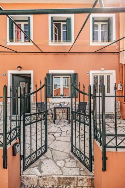 Corfu Portside Studio!