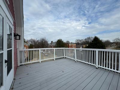 Evansville Holiday House