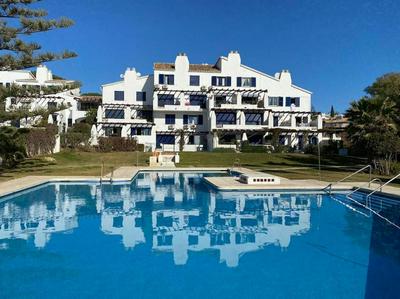 High end, on beach! Casa vista del mar