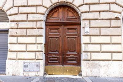 RosaM Suite - Via Veneto 15 min walk from Spanish Steps Top Floor Luxury Apartment