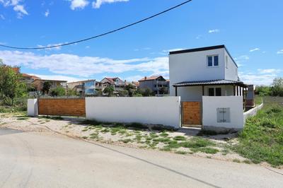 Holiday Home Lavanda with Jacuzzi
