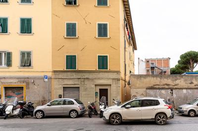 Modern Apartment near Livorno Station!
