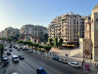 Homevision - Galerius Arch Condo - City Center