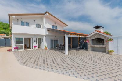 Villa Ivona near Imotski, private pool