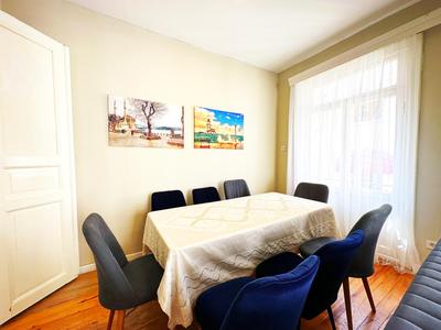 Hkn Home Large Four-Bedroom House in a Central Location2