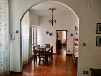 Luminoso appartamento in pieno centro storico