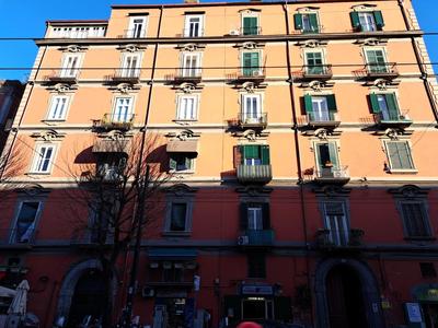INTERNO 13, nel cuore di Napoli