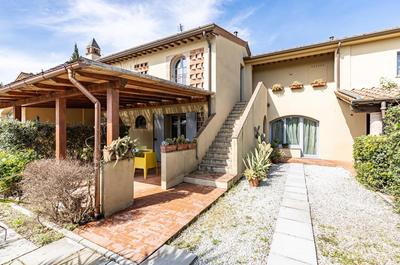 Residence La Mandolata Apartments W Pool & Parking!