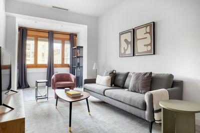 Blueground La Dreta de lEixample furnished BCN-112