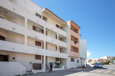 Cozy Apartment with Balcony in Albufeira