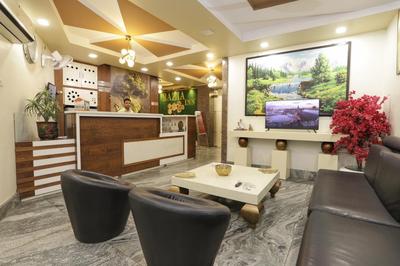 Hotel Razia inn " A Unit of Sihag Construction & Real Estate Pvt Limited "