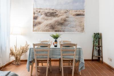 GuestHost - Lungarno Charismatic Apartment with Private Garden