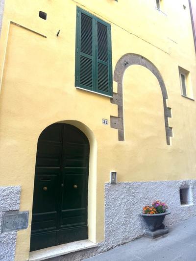 Casa Gialla