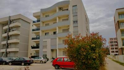 Apartment mit Balkon