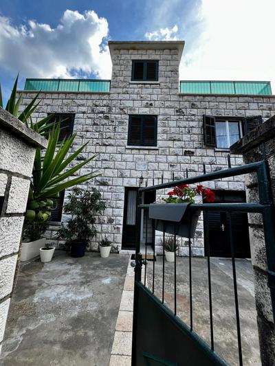 Villa Luka Apartman Pavo