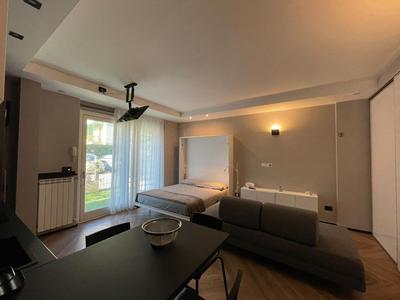 Suite08