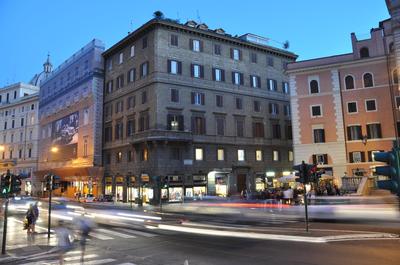 Navona Rooms