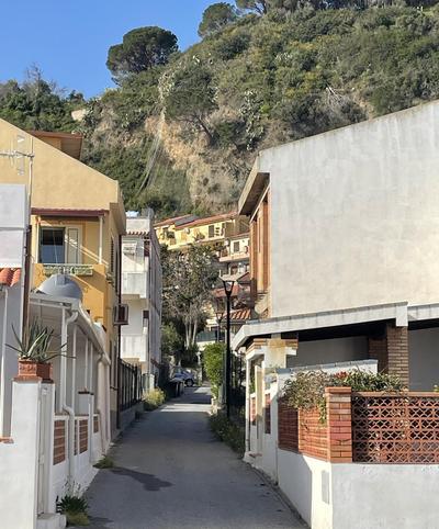 Your Temporary Home - Seaside