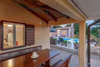 Villa Ana-Marija with pool & panoramic nature views