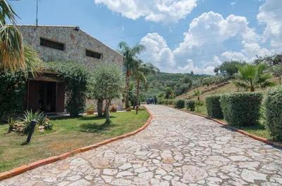 villa costanza