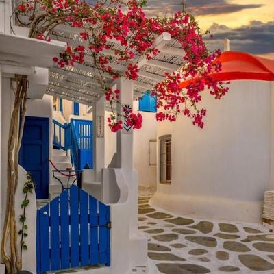 Eleanna's Cycladic Home