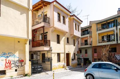 Naos Studio with free private parking of stayinthess